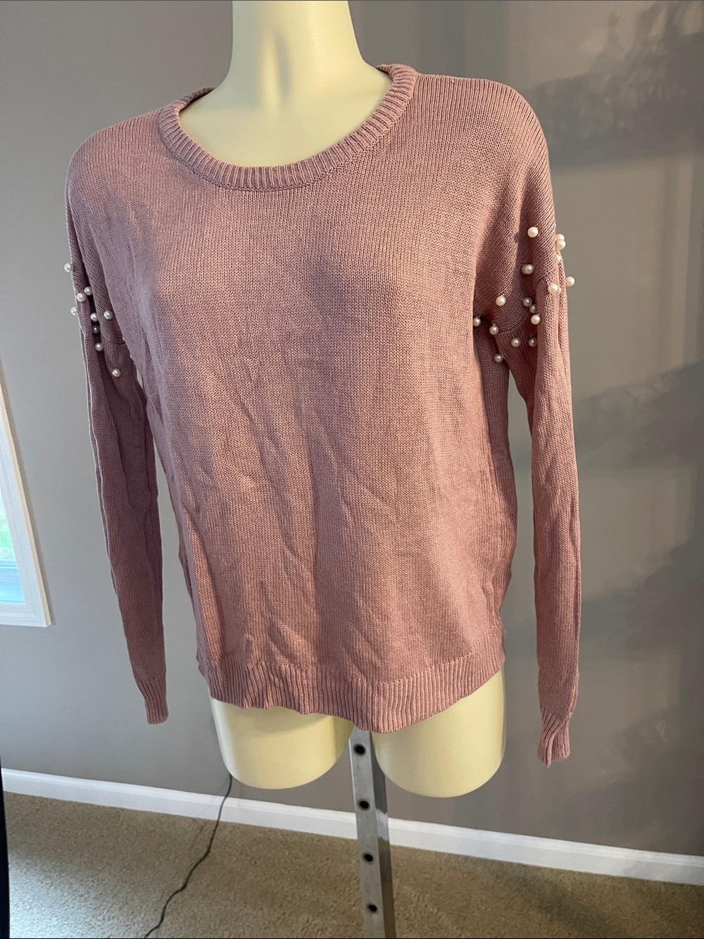 Hippie Rose Women's Pearl-Accent Knit Sweater - Dusty Rose  EUC